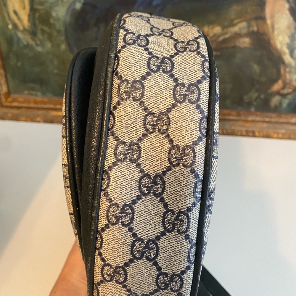Vintage Gucci Saddlebag-style handbag, Navy & Beige - Picture 13 of 13